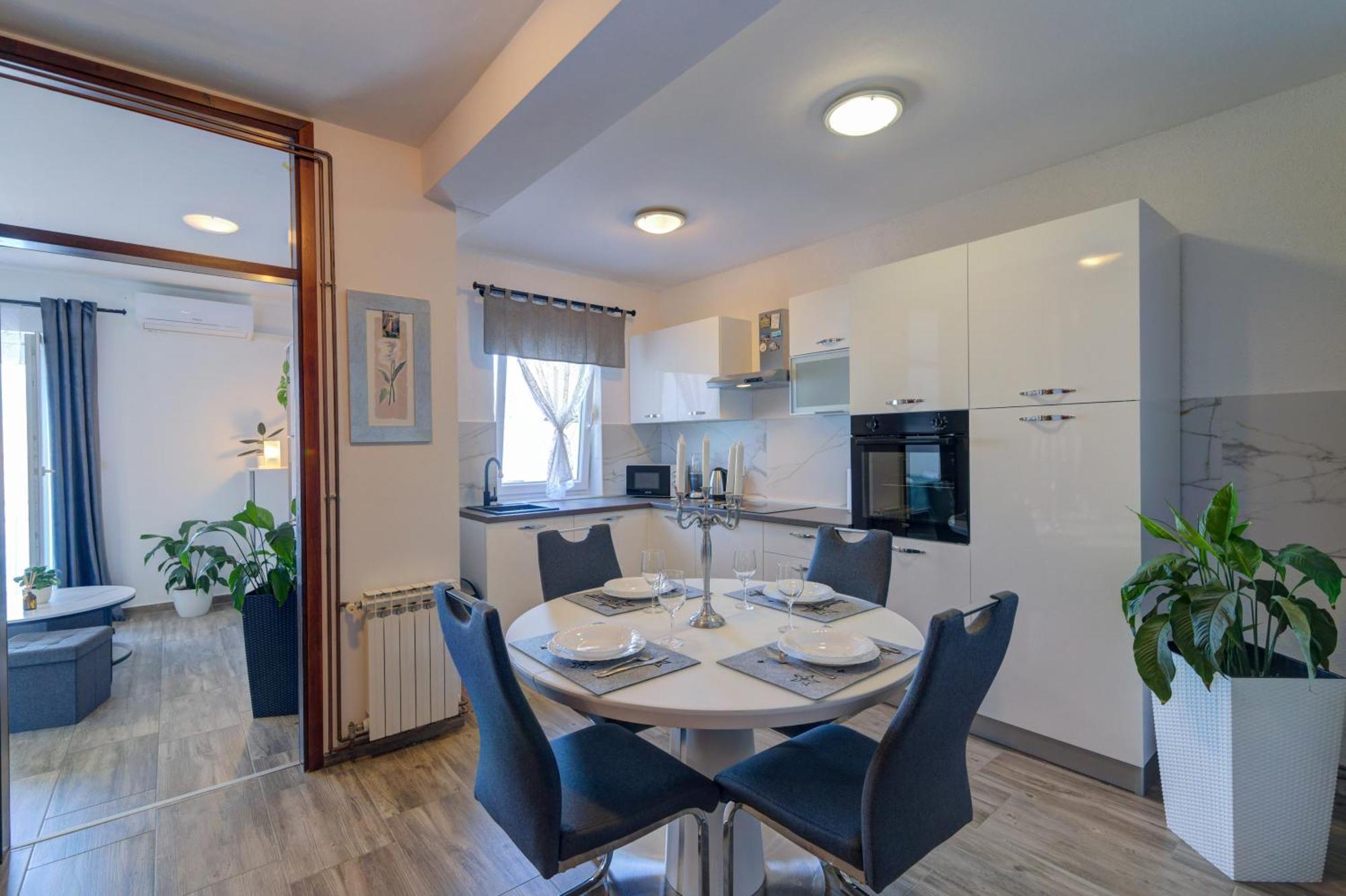 Ivan Apartman 센 외부 사진